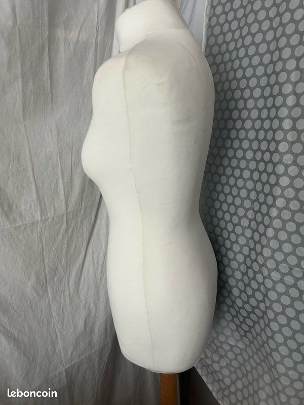 Mannequin / bustier modèle femme taille 38/40 (image 4)