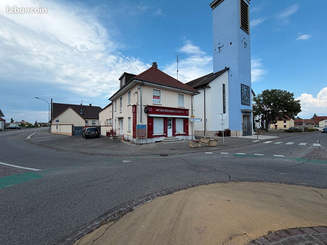 Maison 8 pièces 156 m² · à Munchhouse · 156 m² · 187 200 €