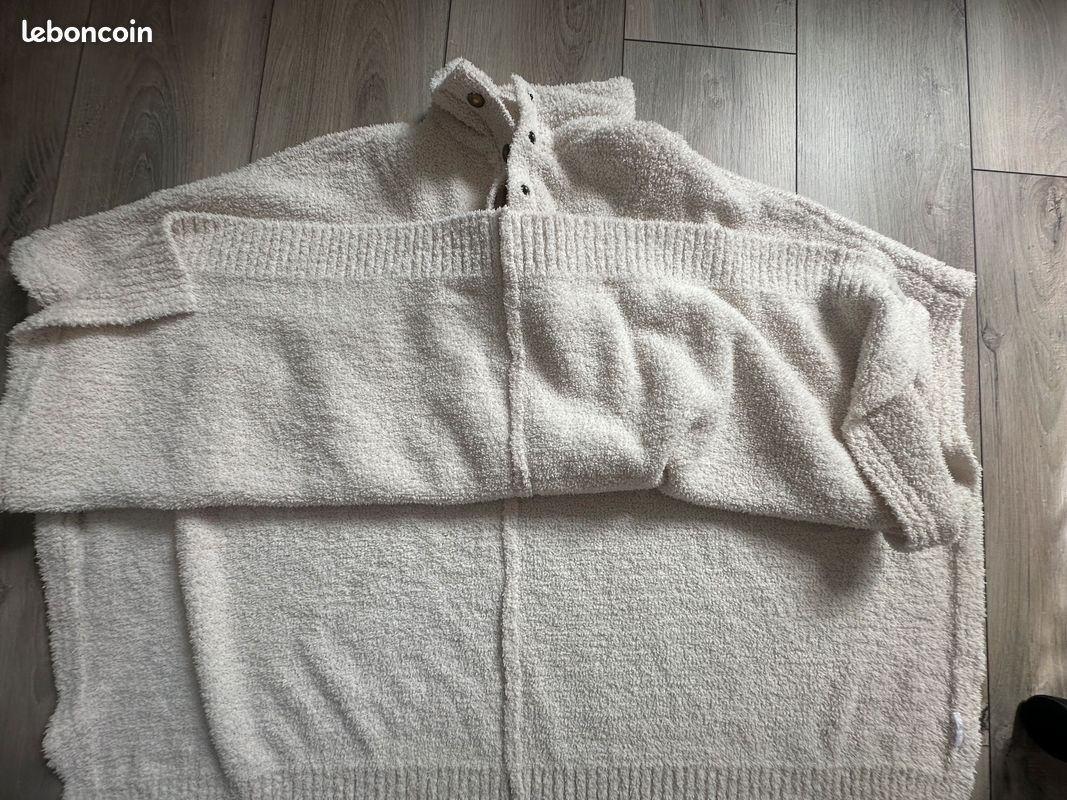 Etam – Pull poncho écru en éponge – col boutonné – M/L (image 3)
