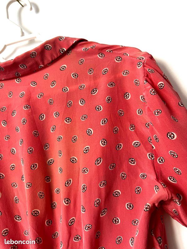 Chemisette Vintage En Soie Imprimée - Taille M, Motif Camouflage, Manches Courtes, Occasion Très Bon état