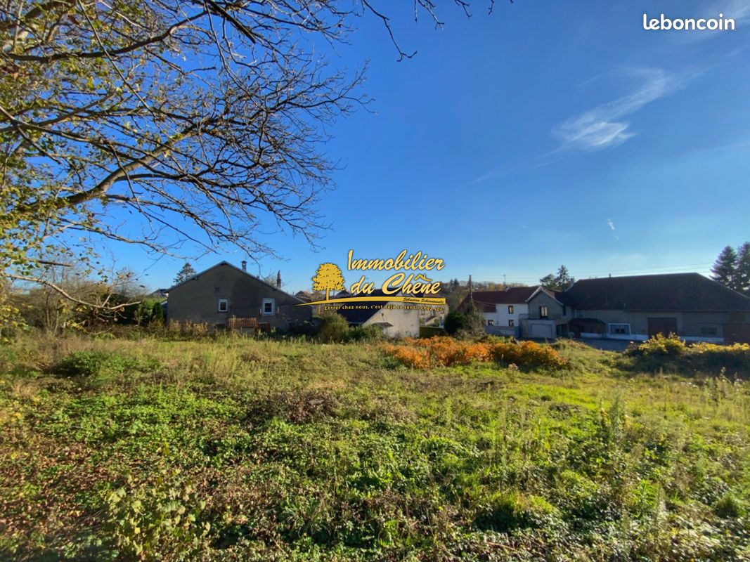 Terrain 1011 m² · à Athesans-Étroitefontaine · 1 011 m² · 28 500 €