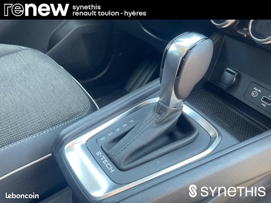 Renault Captur E-Tech 145 - 21 Intens (image 14)