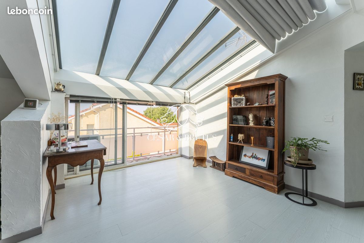 Maison 7 pièces 136 m² · à Genas · 136 m² · 460 000 €