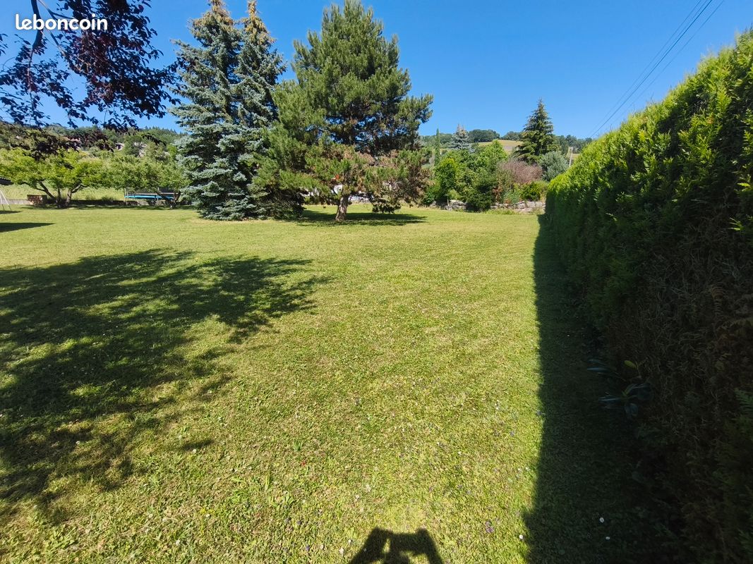 Terrain à batir 708m2 Cruseilles · 279 000 €