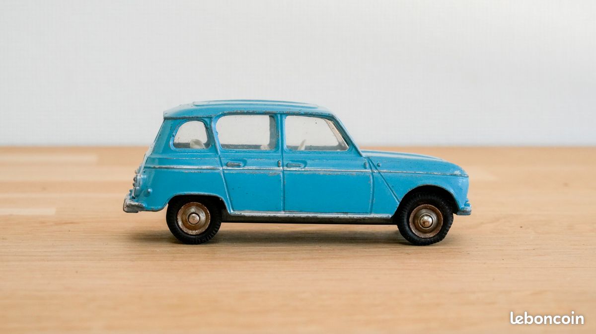 Dinky Toys 518 Renault 4L Originale 1/43 – Avec Boîte, Bon état