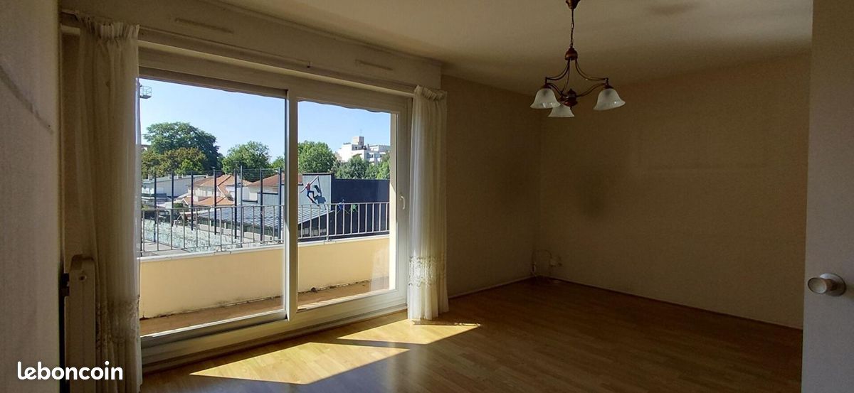 Appartement 4 pièces 86 m² · à Pau · 86 m² · 155 000 €