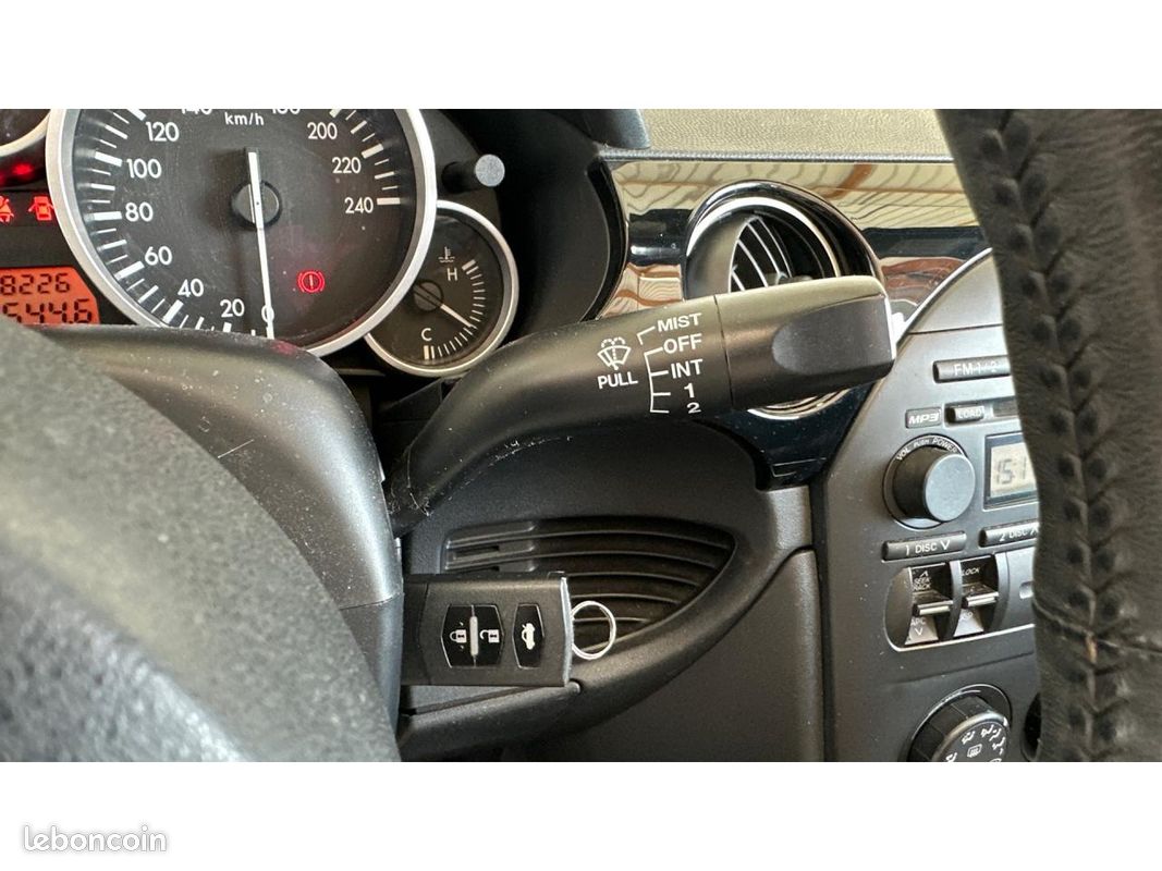 MAZDA MX-5 1.8i 126 ch NC ROADSTER Elégance - ORIGINE FRANCE - DEUXIEME MAIN - REVISEE (image 15)