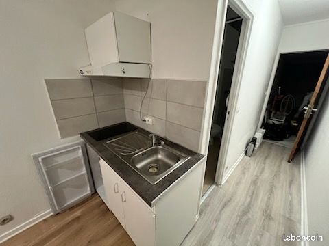 Appartement 1 pièce 20 m² · à Bordeaux · 20 m² · 560 €/mois