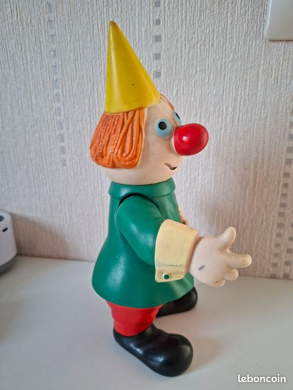 Figurine ANCIEN Pouet KIRI LE CLOWN JEAN IAGE 1966 24c LEDRA