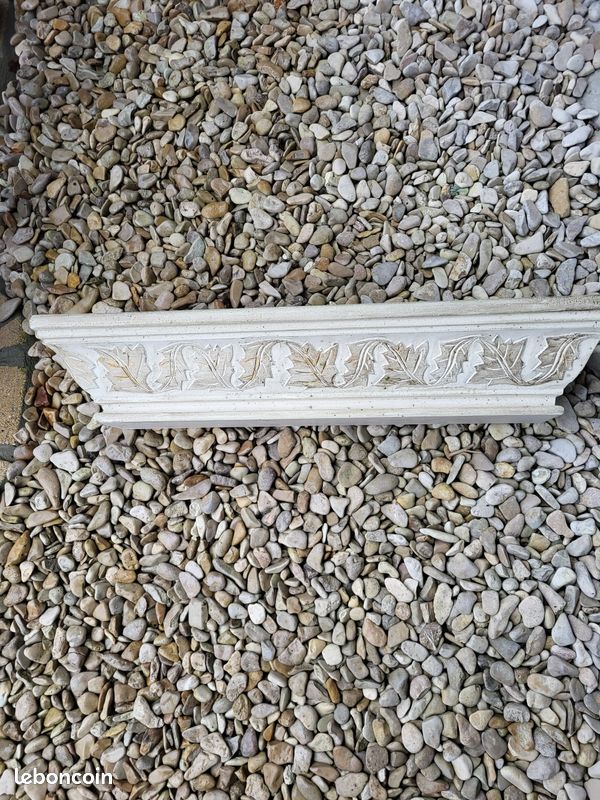 Etagere (image 1)