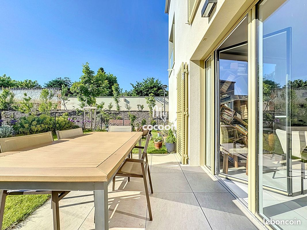 Appartement 4 pièces 76 m² · à Charly · 76 m² · 350 000 €