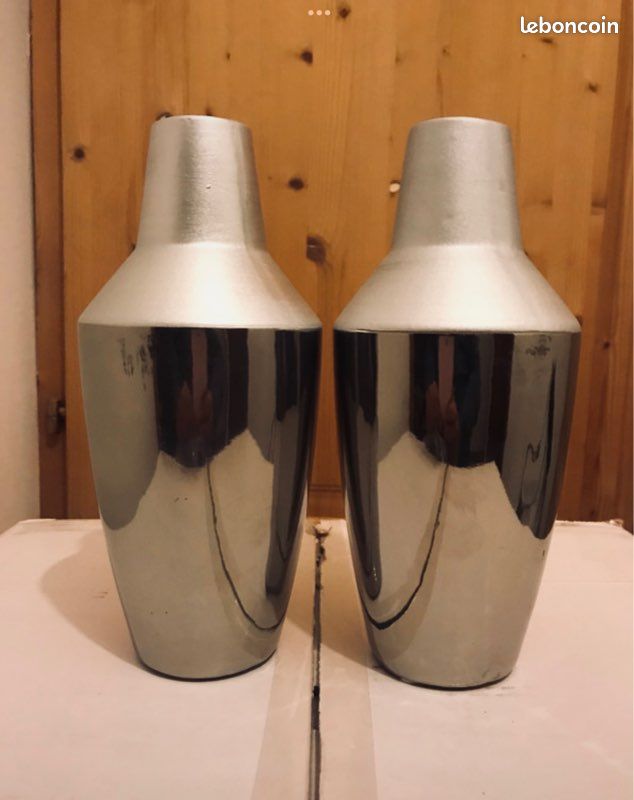 2 vases Neuf habitat (image 1)