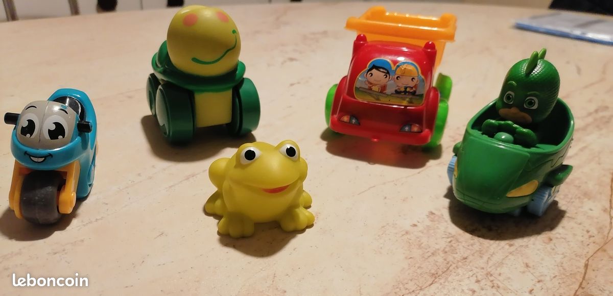 Lots de jouets (image 1)