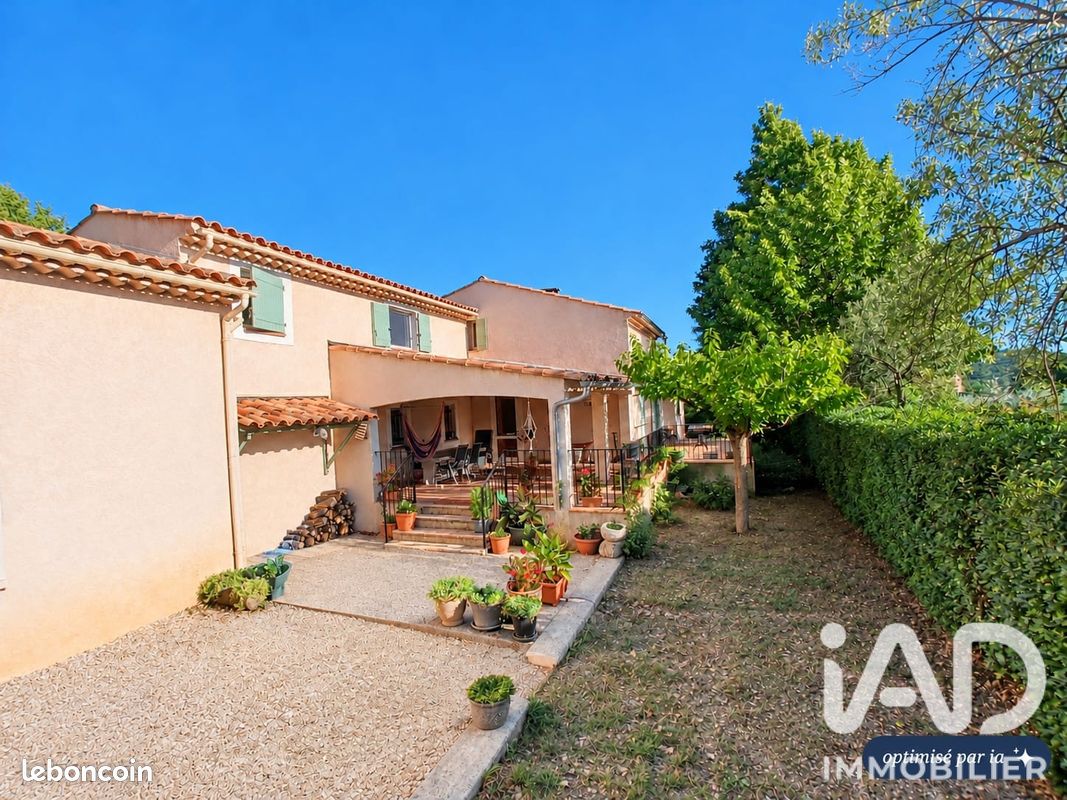 Maison 4 pièces 145 m² · à Brue-Auriac · 145 m² · 439 000 €