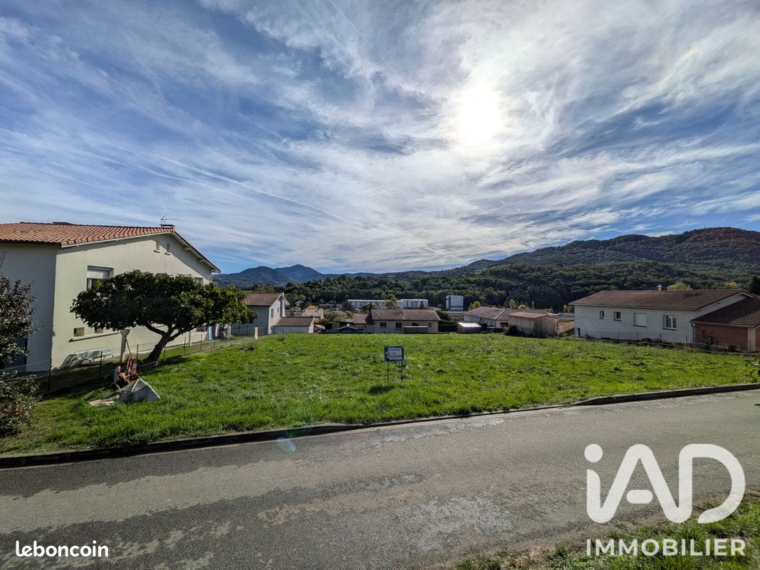 Terrain 1697 m² · à Saint-Girons · 1 697 m² · 65 000 €