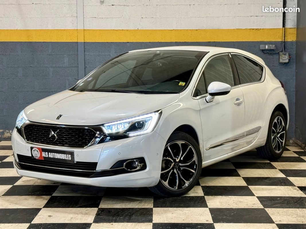 DS DS4 Sport Chic / Entretien Complet / Essence / 130ch Din / Camera de recul (image 1)