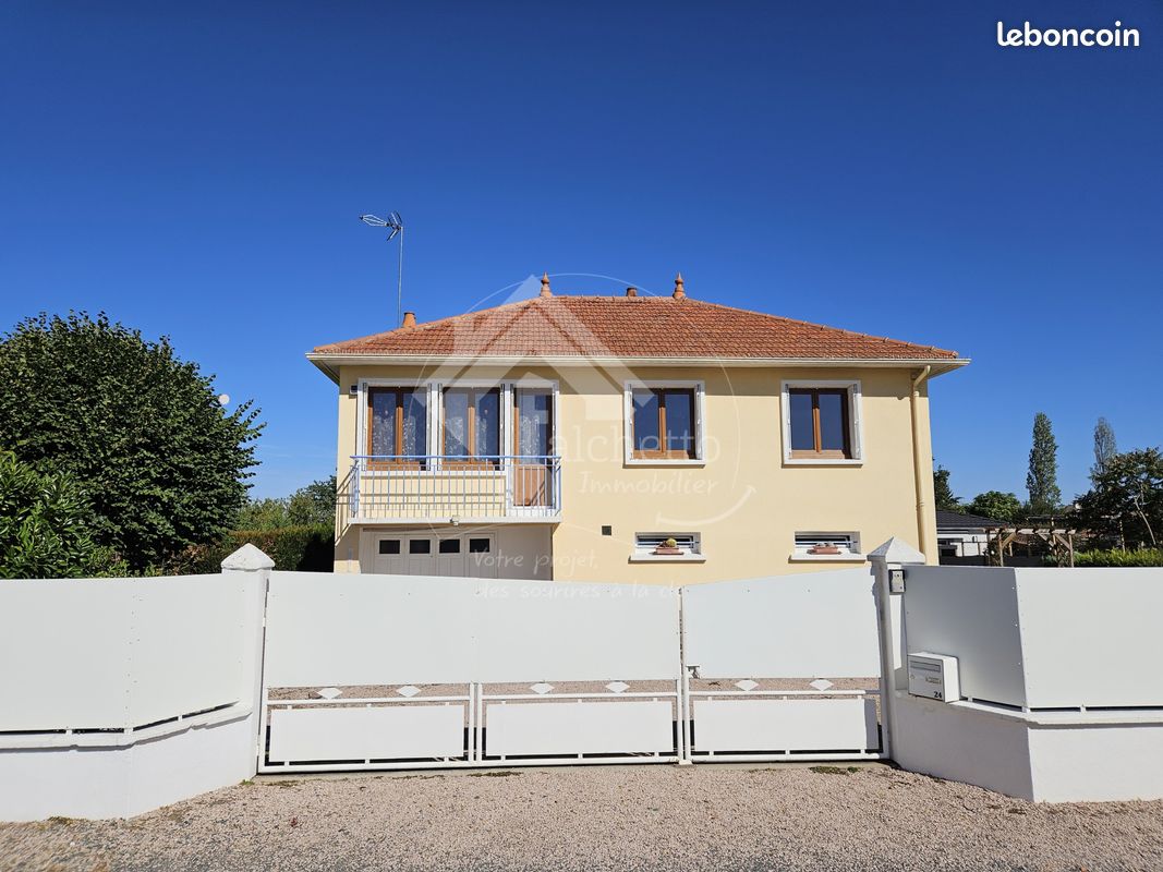 Maison 5 pièces 83 m² · à Lapalisse · 83 m² · 139 000 €