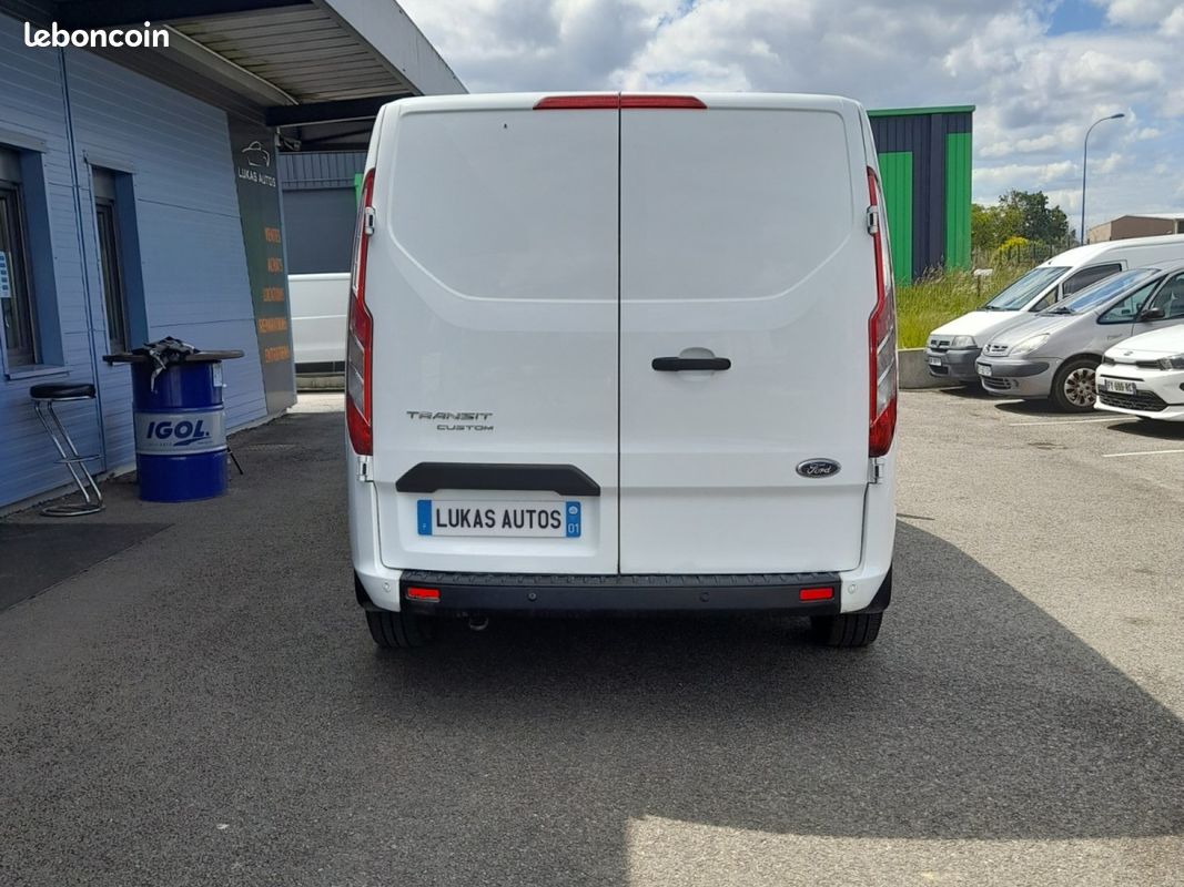 Ford transit custom cabine approfondie 6 places l2h1 130cv trend business prix 18000 euros ht (image 5)
