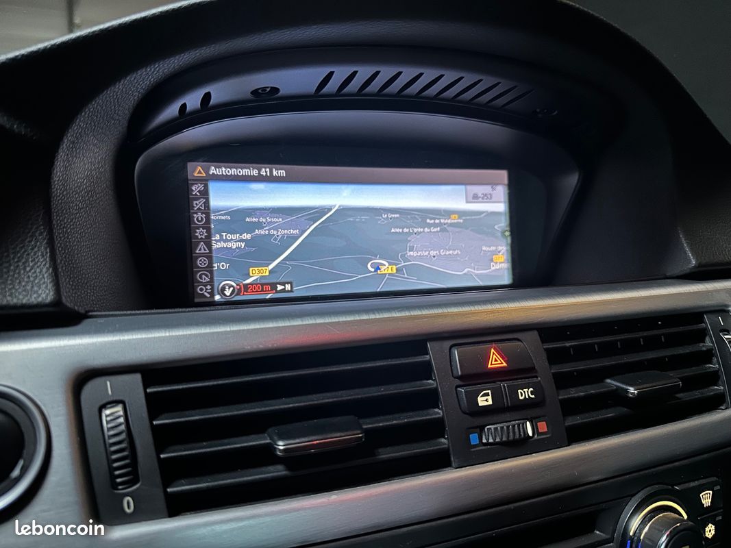 BMW SERIE 3 COUPE E92 325i 3.0L N53 218ch Luxe Steptronic A - FACTURE ENTRETIEN COMPLET DEPUIS L'ACHAT - ENTRETIEN À JOUR (image 26)