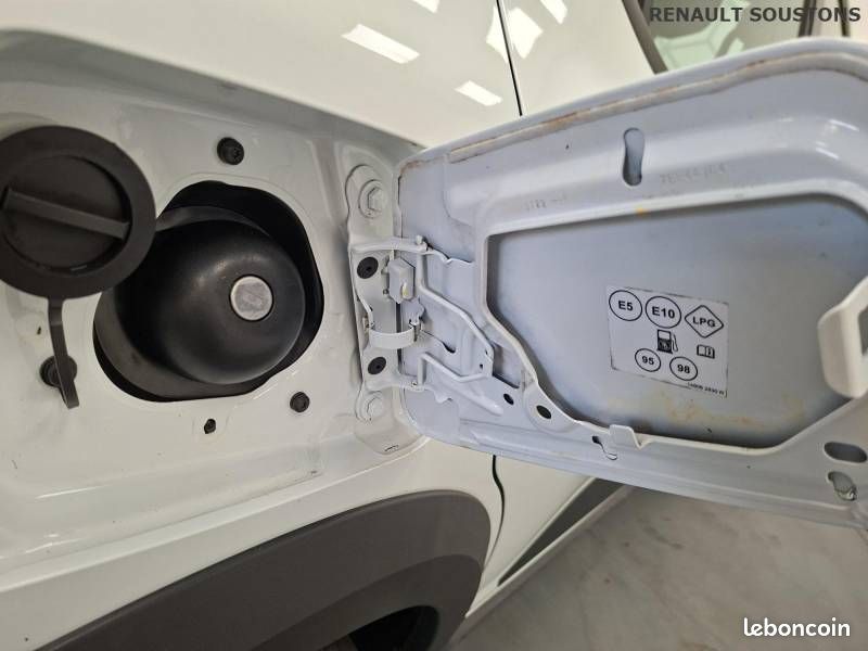 Dacia Sandero ECO-G 100 - 22 Stepway Confort (image 24)
