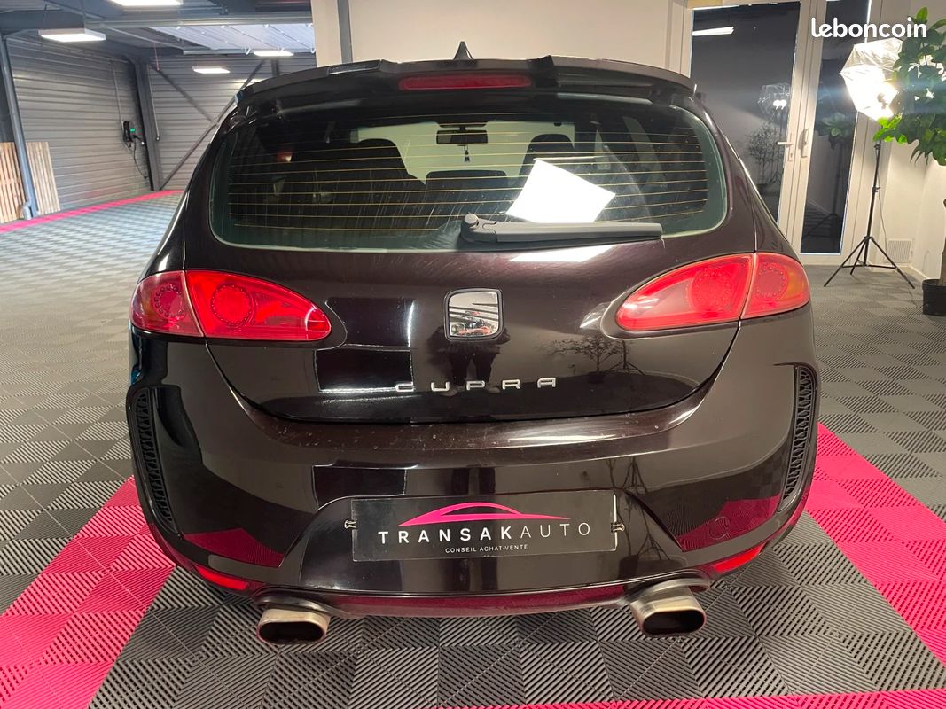 SEAT LEON 2.0 TFSI 240 Cupra TOIT OUVRANT (image 5)