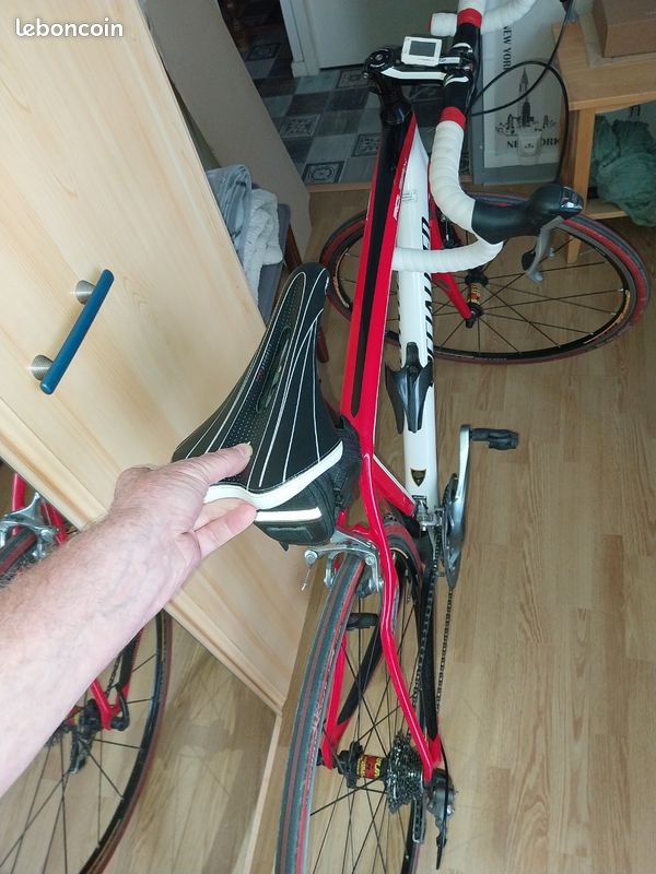 Velo Specialized roubaix (image 1)