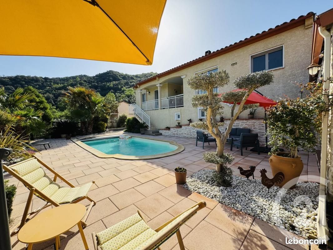 Maison 5 pièces 126 m² · à Reynès · 126 m² · 430 000 €