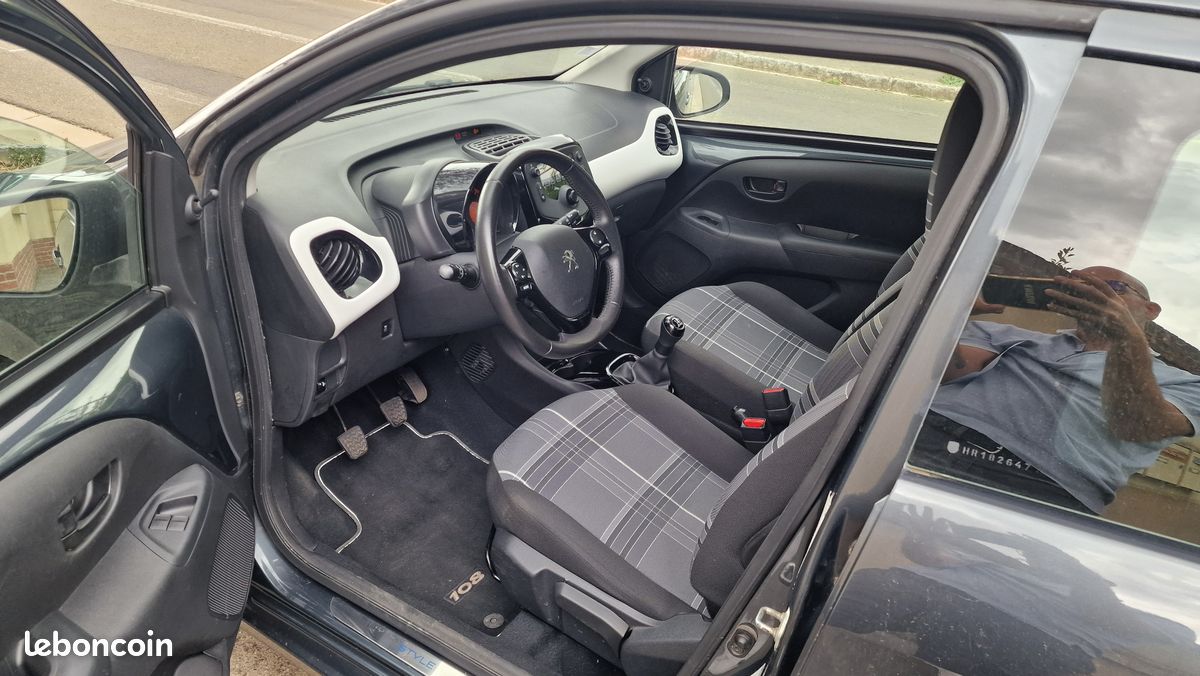 A vendre : Peugeot 108 1.0 VTi 68 ch Style – 2018 (image 3)