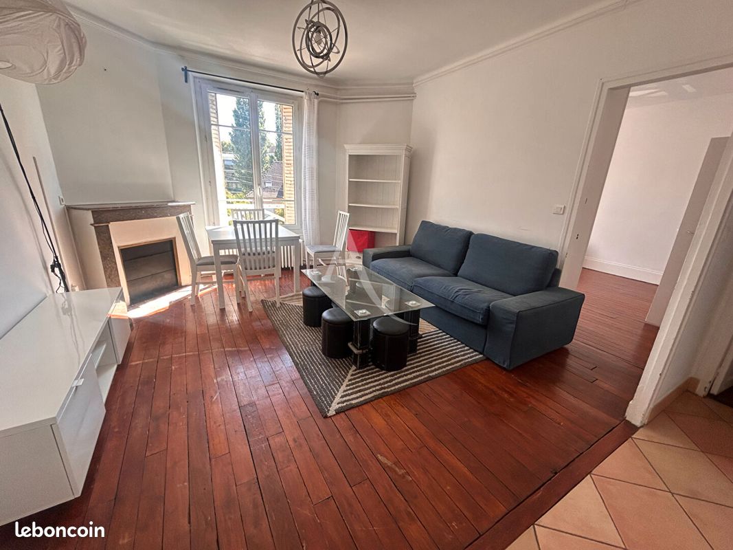 Appartement 3 pièces 57 m² · à Melun · 57 m² · 886 €