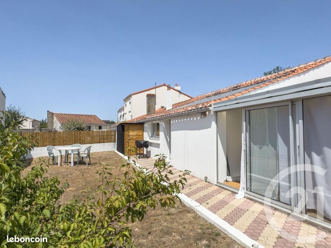 Maison 3 pièces 106 m² · à Vairé · 106 m² · 255 800 €