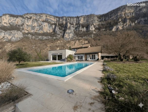 Maison 6 pièces 200 m²