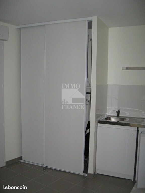 Appartement 1 pièce 21 m² · à La Roche-sur-Yon · 21 m² · 403 €