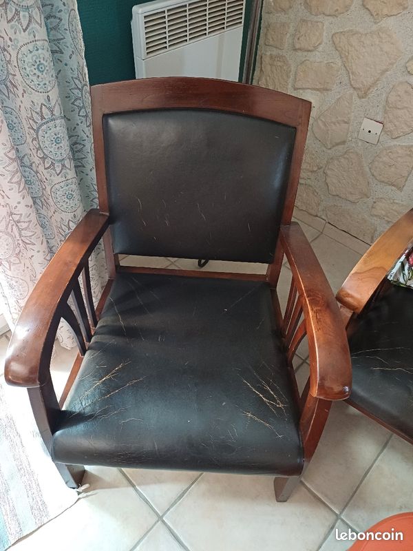 Fauteuils en bois et cuir (image 2)