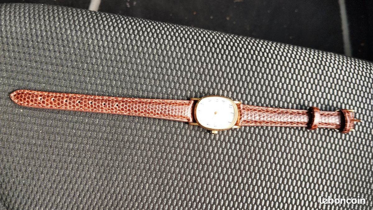 Montre ovale Femme (image 3)