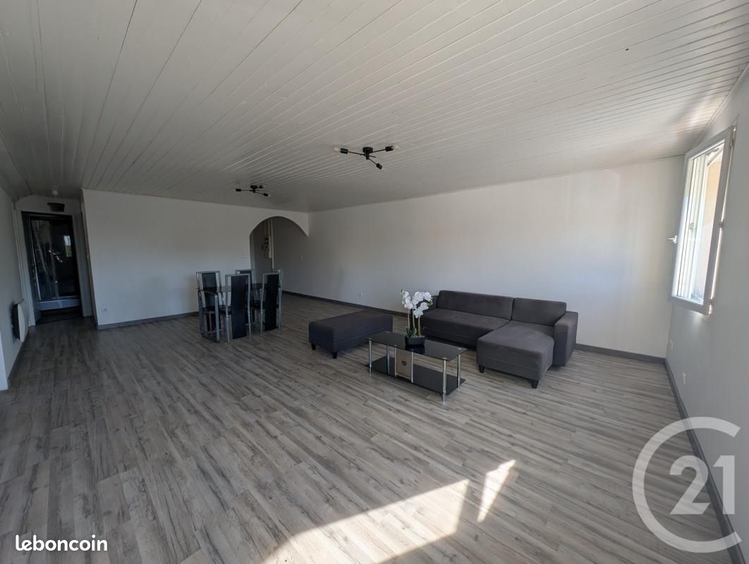 Appartement 3 pièces 75 m² · à Le Taillan-Médoc · 75 m² · 900 €/mois