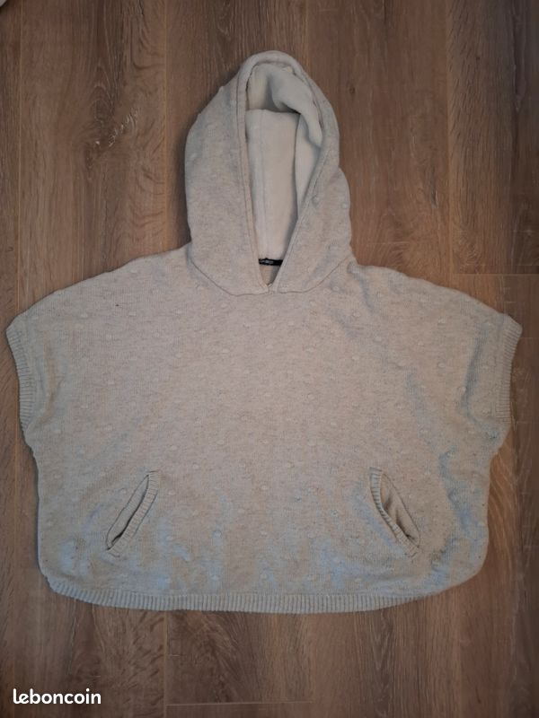 Pull poncho à capuche crème fille taille 8/10 ans (image 1)