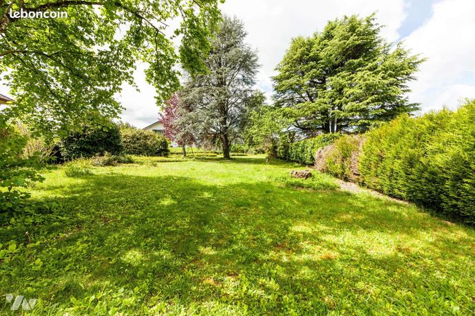Terrain 965 m² CHALLES LES EAUX