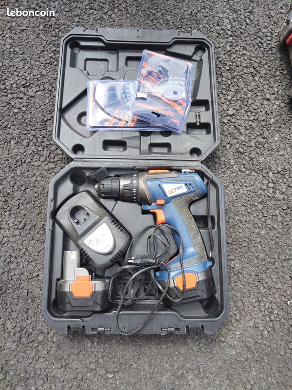 Lot outils (image 1)