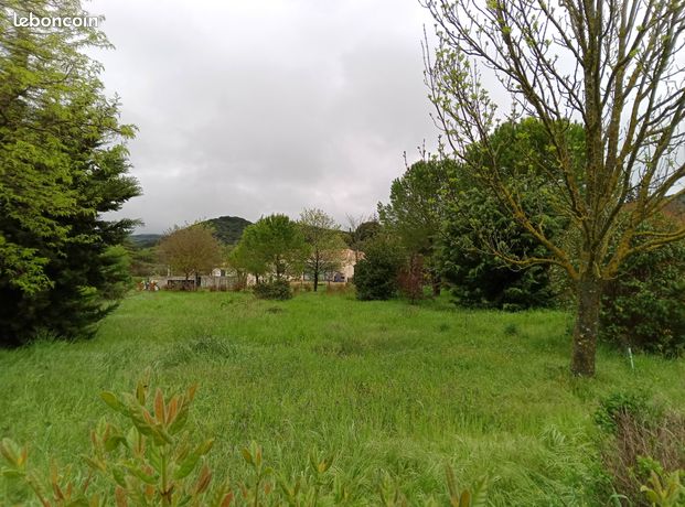 Terrain 1196 m² Saint-Laurent-de-Carnols