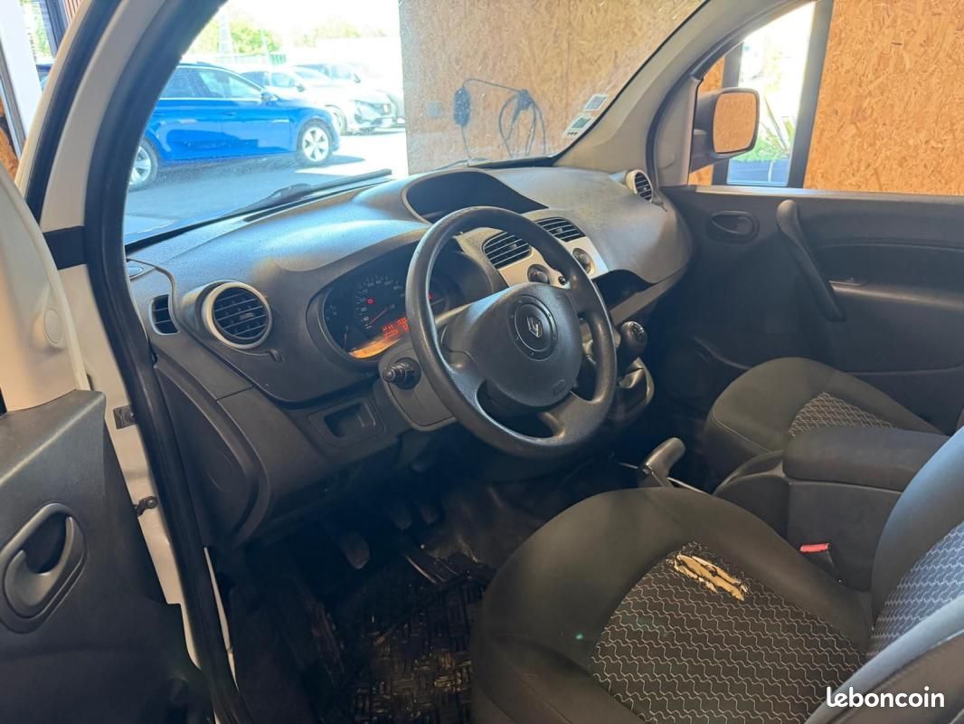 Renault Kangoo 1.5 DCI 85 COMPACT (image 15)