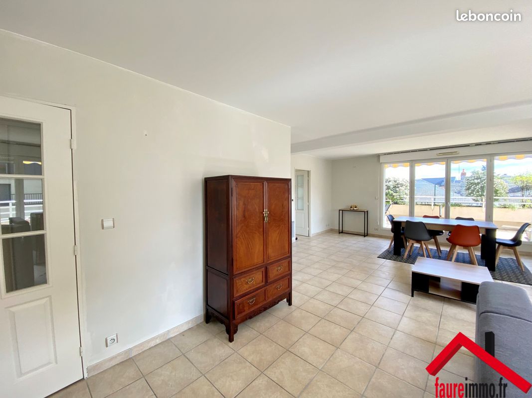 Appartement 3 pièces 126 m² - Brive-la-Gaillarde 19100 (image principale 2)