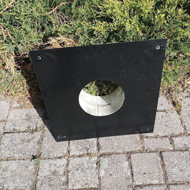 Plaque de finition carree pour plafond (image 1)