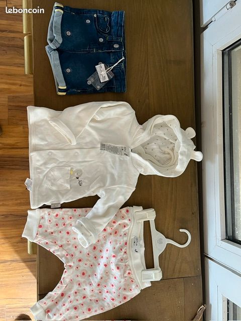 Vetement enfant (image 1)