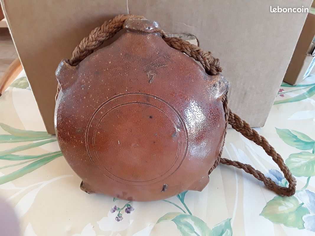 Gourde en terre cuite (image 1)