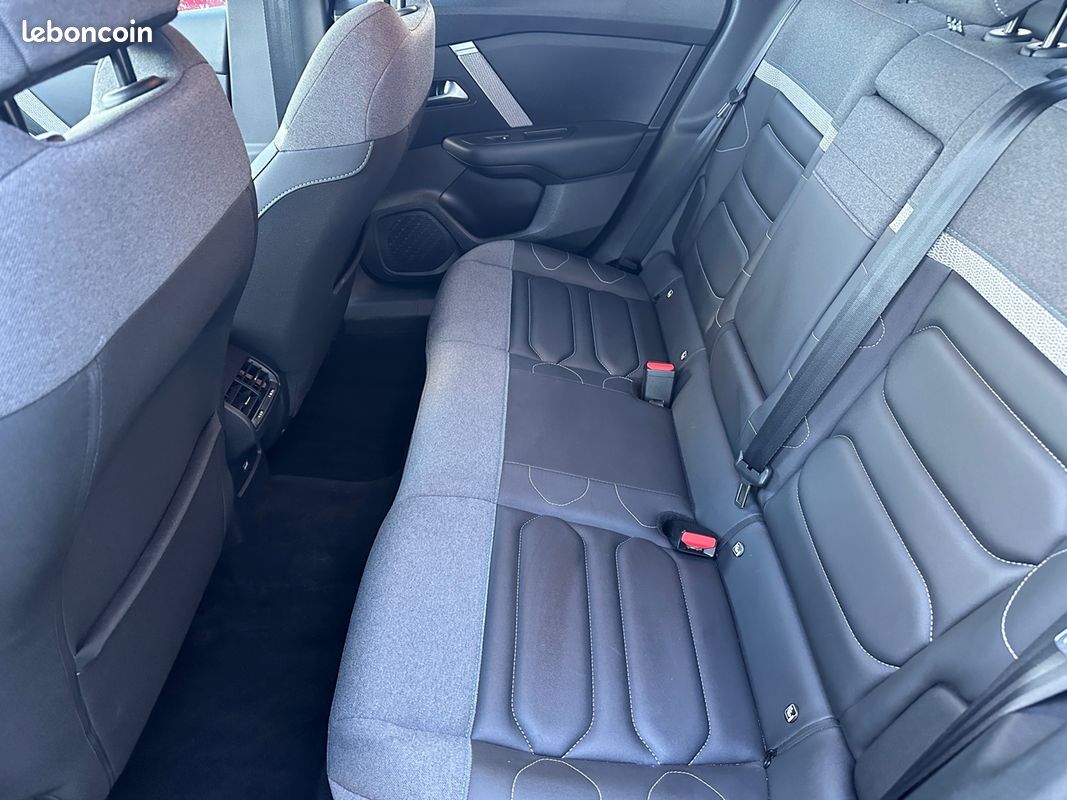 Citroen C4 X 1.2 PURETECH 130CH S&S MAX AUTOMATIQUE (image 15)