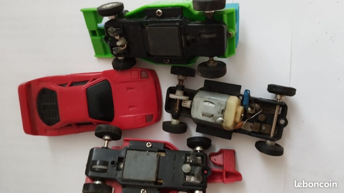 Lot de 3 voitures pour circuit Artin (image 2)