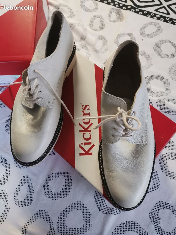 Derbys Kickers blanc cassé taille 39 (image 1)
