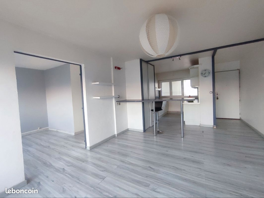 Appartement 4 pièces 75 m² · à Cognac · 75 m² · 85 000 €
