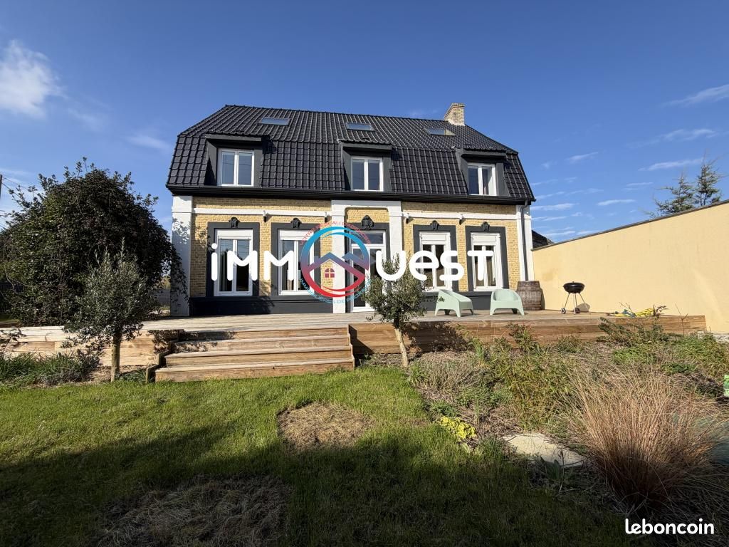 Maison 5 pièces 182 m² · à Ruminghem · 182 m² · 299 000 €