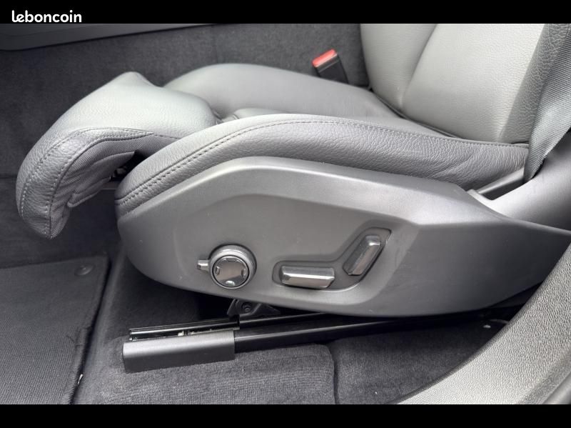 Volvo XC60 T6 Hybride Rechargeable 253 + 145ch Ultra Style Dark Geartronic 8 AWD (image 17)